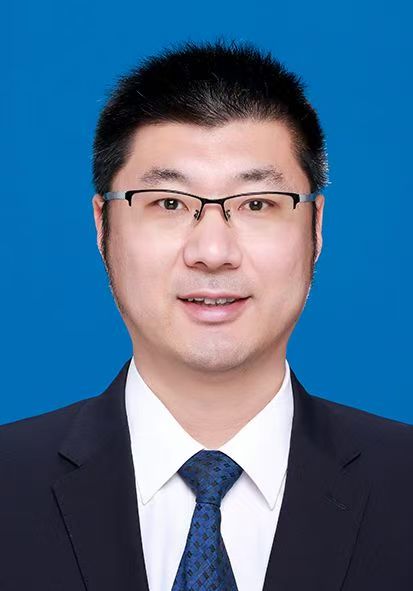 荆睿