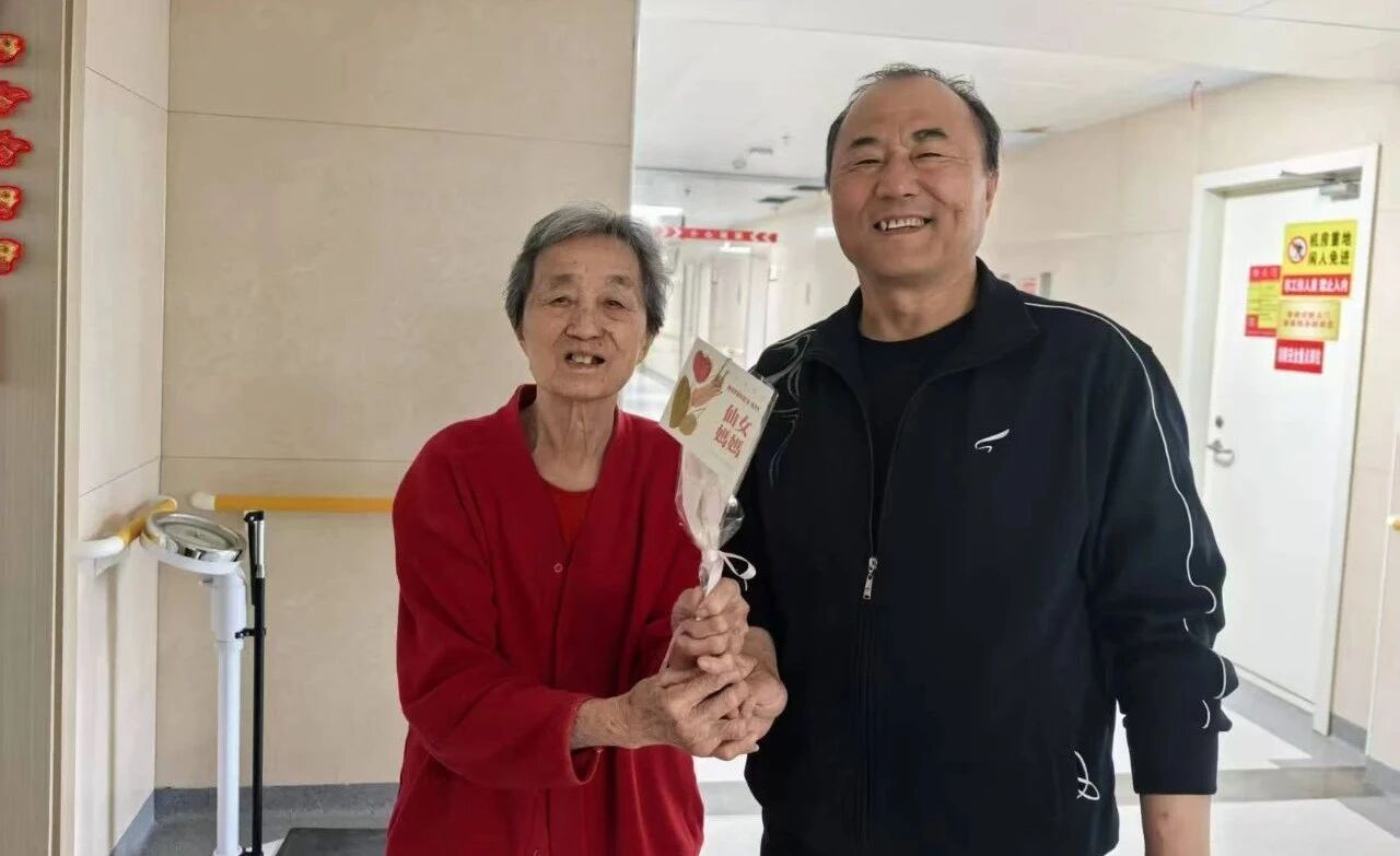 6c515e9fbdb3a2e4a2a1f9d01bf2d213